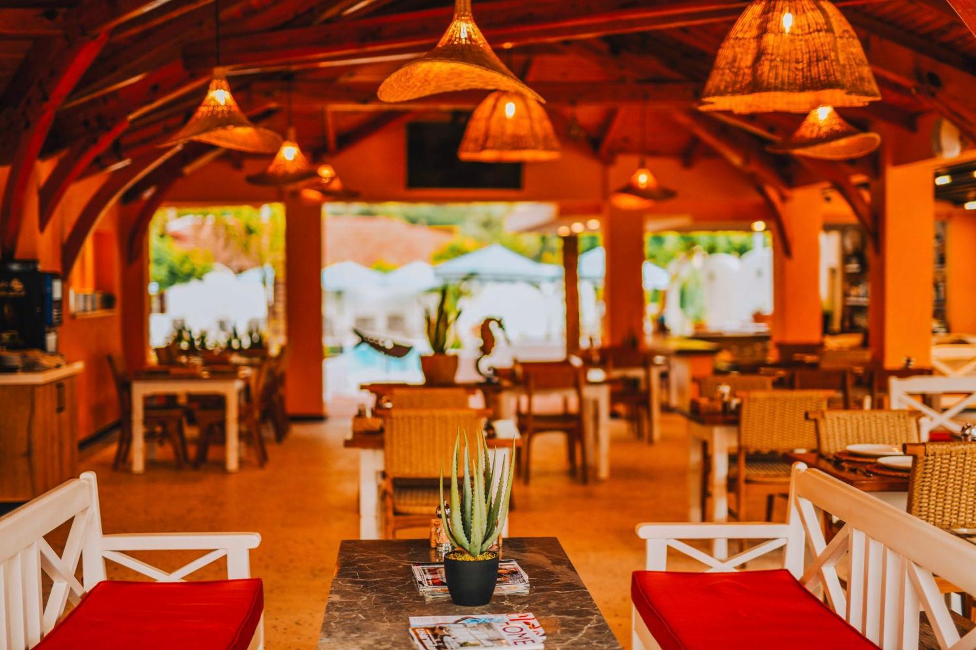 Unsal Hotel Oludeniz Bagian luar foto