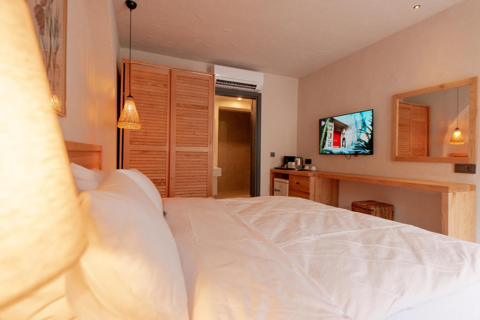 Unsal Hotel Oludeniz Bagian luar foto